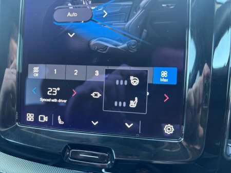 2023 Volvo XC60 T6 PHEV 350hp AT8 Plus (dark theme) €44,975 thumbnail