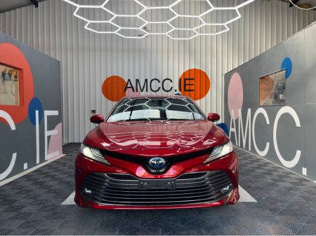 2018 Toyota Camry 2.5 HYRBID / 51k KMs / ADAPTIVE CRUISE , ELECTRIC SEATS & MORE €22,950