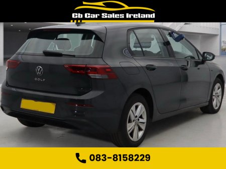 2024 Volkswagen Golf 2.0 TDI Life Hatchback 5dr Diesel Manual Euro 6 (s/s) (115 ps) VIRTUAL COCKPIT + APP CARPLAY + PARKING SENSORS €29,900