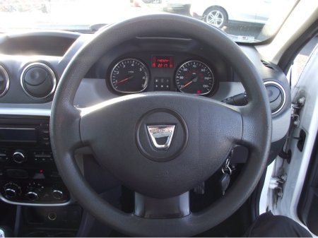 2014 Dacia Duster 1.5DCI AMBIANCE  5DR 110PS €4,750 thumbnail