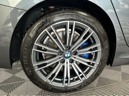 2020 BMW 3 Series BMW 330E M-SPORT AUTO*ONLY 4,000 KILOMETERES*PETROL PLUG IN HYBRID*FINANCE AVAILABLE TRADE INS WELCOME* €32,950 thumbnail