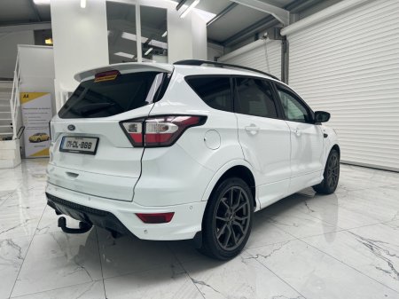 2017 Ford Kuga 1.5TDCi 120PS FWD ST-Line €15,995
