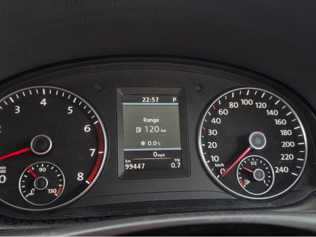 2012 Volkswagen Touareg 1.4 TSI HIGHLINE EDITION 7 SEATER ALLOYS SIMI DEALER - SPECIALISING IN IMPORTS OF GERMAN AUTOMATIC HI SPEC CARS thumbnail