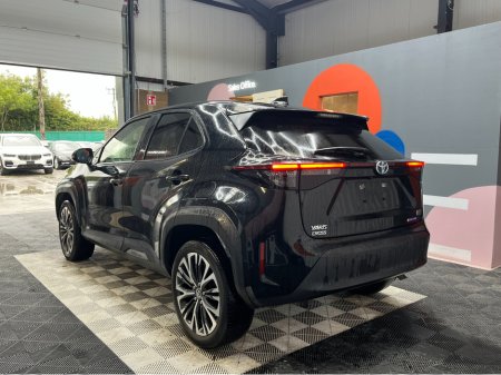 2021 Toyota Yaris Cross 2021 TOYOTA YARIS CROSS 1.5L HYBRID / 74K KMS / ADAPTIVE CRUISE CONTROL, HEATED SEATS, REVERSE CAMERA & MORE €24,950