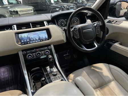 2017 Land Rover Range Rover Sport 3.0 MY17 SDV6 DYNAMICS HSE €29,950 thumbnail