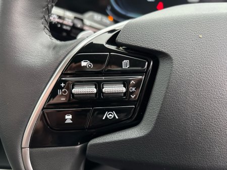 2025 Kia Niro HEV SEM €36,895 thumbnail