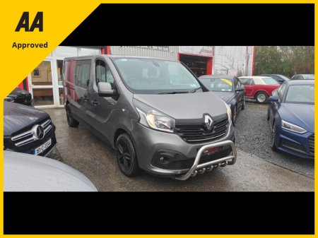 2016 Renault Trafic Passenger 2016 Crewcab 6 Seater €13,950