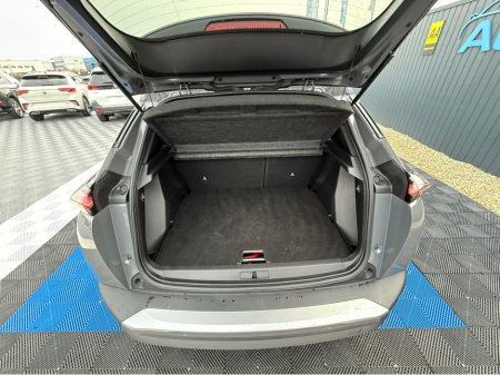 2024 Peugeot 2008 ALLURE - ELECTRIC - AUTO - 12M WARRANTY - CAR: 1601 thumbnail