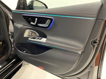 2026 Mercedes-Benz AMG AMG E53 HYBRID 4MATIC €139,770 thumbnail