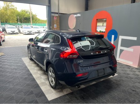 2014 Volvo V40 €11950! 2014 VOLVO V40 AUTOMATIC 1.6L PETROL / 82K KMS / CRUISE CONTROL & MORE €11,950