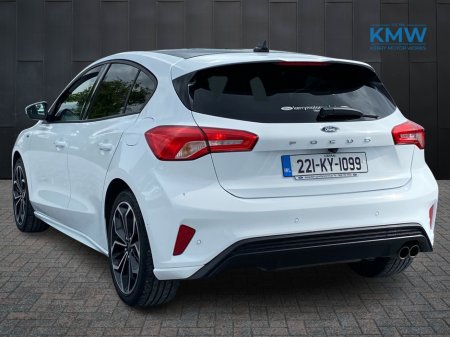 2022 Ford Focus ST-Line  Automatic... 18