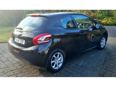 2013 Peugeot 208 1.0L Petrol VTi Active 3dr €4,950 thumbnail