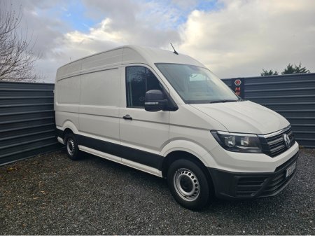 2020 Volkswagen Crafter 35 MWB 140HP MANUAL 6SPEED FWD 5DR €22,133