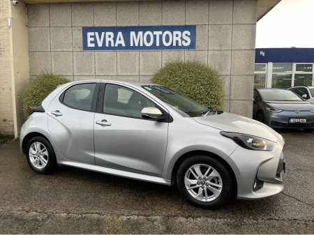 2022 Toyota Yaris LUNA 1.0 PETROL MANUAL //REVERSE CAMERA// €15,950