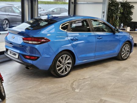 2019 Hyundai i30 1.0 T-GDI Fastback €13,950