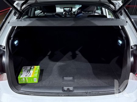 2020 Audi Q2 1.0L TFSI AUTOMATIC - UPGRADED ALLOY WHEELS - REVERSE CAMERA - CRUISE CONTROL €23,950 thumbnail