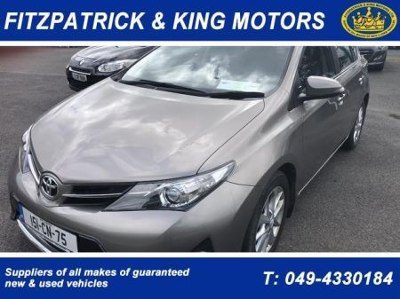 2015 Toyota Auris D-4D 90 (1.4) 5Dr Aura €15,500
