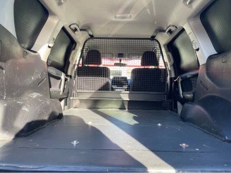 2022 Toyota Landcruiser LAND CRU CRUISER LWB C COMMERCIAL AUTO 4DR €39,881 thumbnail