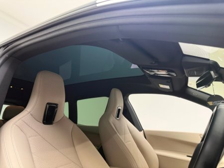 2022 BMW iX 40 M SPORT XDRIVE €41,990 thumbnail