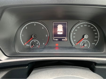 2022 Volkswagen Caddy CARGO BUS TDI 102HP MANUAL 6SPEED FWD 5DR €16,950 thumbnail