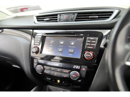 2018 Nissan Qashqai 1.5 DSL SV 6SPD *PANORAMIC ROOF*REVERSE CAM*SAT NAV* €14,490 thumbnail