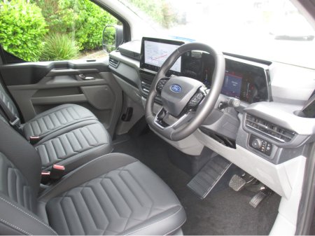 2025 Ford Tourneo WHEELCHAIR ACCESSIBLE TITANIUM LWB AUTO 2.0TD 136PS 9 SEATER €72,500