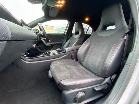 2021 Mercedes-Benz A Class A250E AMG PHEV €27,995 thumbnail