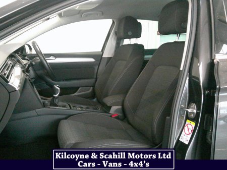 2022 Volkswagen Passat BUSINESS 2.0 TDI MANUAL 6SPEED FWD 150 4DR €27,900 thumbnail