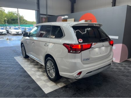 2019 Mitsubishi Outlander €22950! OUTLANDER 2.4 HYBRID / 72k KMs / HEATED SEATS + STEERING WHEEL , REVERSE CAMERA , ADAPTIVE CRUISE & MORE €22,950