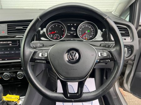 2016 Volkswagen Golf R-LINE PACK 1.4 TSI // HIGHLINE // LOW MILEAGE // FULL SERVICE HISTORY // NEW 19