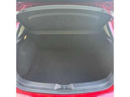 2016 Mazda Axela  €12,450 thumbnail