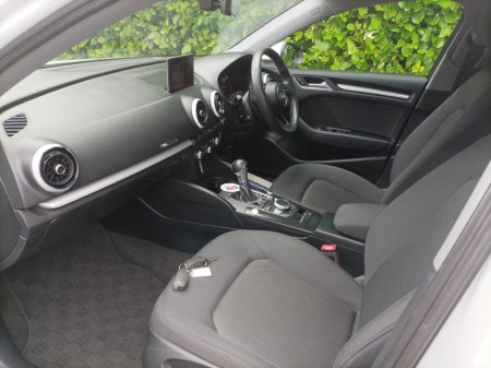 2020 Audi A3 Saloon 1.4 TFSI AUTOMATIC SPOTLESS SPACIOUS & ECONOMICAL JUST FULLY SERVICED 2 YEARS NCT & 1 YEAR ROAD TAX 4 NEW TYRES SERVICE HISTORY (4 STAMPS) HI SPEC CAR PROXIMITY KEY FACTORY IMMOBILISER CRUISE CONTROL €23,949