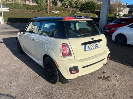 2011 MINI Hatch 1.6 3DR ONE €3,500