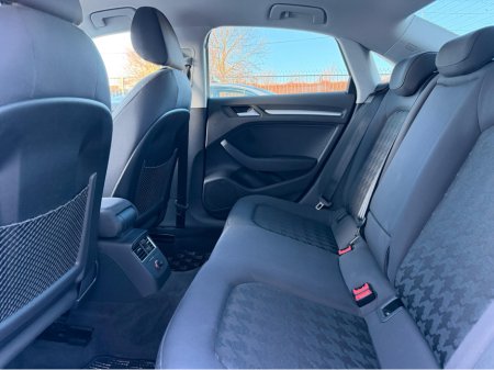 2014 Audi A3 1.4 TFSI SPORT S-TRONIC SALOON €14,950 thumbnail