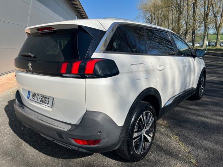 2018 Peugeot 5008 1.6 BlueHDi 120bhp S&S Auto Allure €22,900