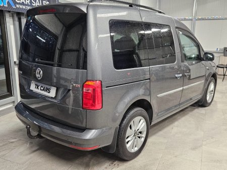 2017 Volkswagen Caddy  €16,950