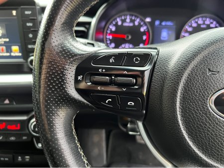 2019 Kia Stonic K3 AUTOMATIC 1.0 PETROL //SAT NAV//REVERSE CAMERA//CARPLAY//KIA SERVICE HISTORY// €17,950 thumbnail
