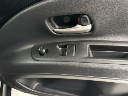 2023 Toyota Aygo X 1.0 PULSE 4DR €15,950 thumbnail