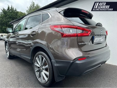 2018 Nissan Qashqai 1.2 SV 115BHP NAV LEATHER SKY VIEW €14,995