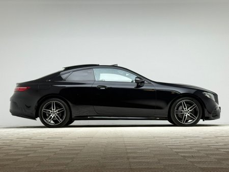 2019 Mercedes-Benz E Class E200 AMG LINE COUPE *PAN ROOF* €35,990 thumbnail