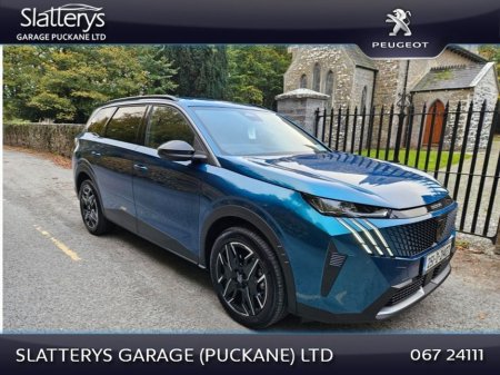 2025 Peugeot 5008 1.2 Hybrid 136bhp E-DCS6 Allure