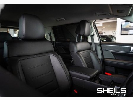 2025 Hyundai Santa Fe 1.6 PHEV 4WD Premium thumbnail