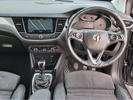 2022 Opel Crossland ULTIMATE 1.2TURBO 130BHP **LEATHER/SUEDE INTERIOR** €19,950 thumbnail