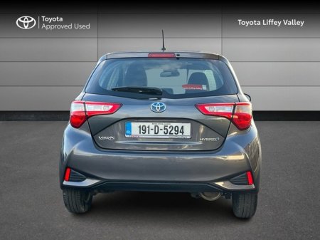 2019 Toyota Yaris YARIS HYBRID 5DR LUNA €17,950 thumbnail