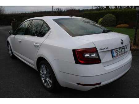 2019 Skoda Octavia STYLE 1.6 TDI 115HP 4DR €14,295 thumbnail