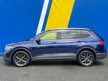 2022 Volkswagen Tiguan ALLSPACE LIFE 7-SEATER 2.0 TDI // APPLE CARPLAY/ANDROID AUTO // 18