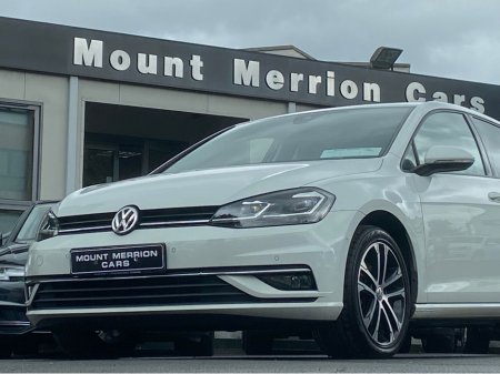 2019 Volkswagen Golf Facelift Mk7.5/Auto/Digi Dash/Car Play €19,700