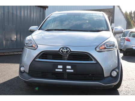 2016 Toyota Sienta  €11,499