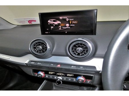 2019 Audi Q2 1.0 TFSI S-TRONIC *REVERSE CAM*PARK SENSORS*DIGITAL DASH* €22,890 thumbnail