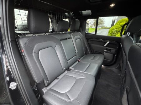 2023 Land Rover Defender 110 P400e X-DYNANIC AUTO URBAN==HUGE SPEC== €84,950 thumbnail